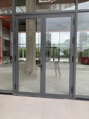 Mẫu Cửa Nhôm Kính 01